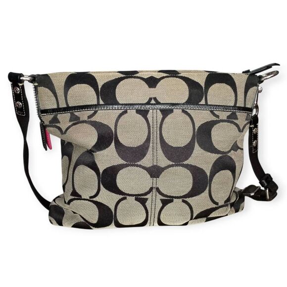 COACH CROSSBODY SWING PACK BLACK & TAN GUC - Picture 4 of 10